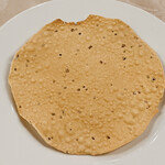 インドラ マハール - ポカラセットのパパダム（パパド）