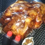 焼豚ひちまる - 焼き豚（100g） 350円（※画像は400g）