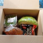 ディオ - 買ったものは、無料の箱に詰めて帰りました (2022.10.19)