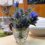 家庭料理 小川 - なんちゅう花？