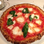 カンブーザ - マルゲリータ・コン・フッファラ