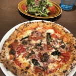 ピッツェリア トラットリア ダ・ボッチャーノ - ピザ＆サラダ