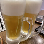 九州 熱中屋 - まずはビールで乾杯
