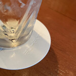 サンルーカルバー - コースターにも店名が