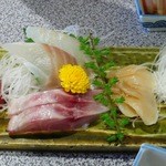 魚佐 - 刺身盛り合わせ