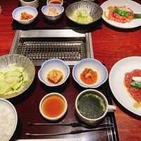 叙々苑 燦々亭 池袋南口ビックリガード店 - 【¥1,800-】ランチセット