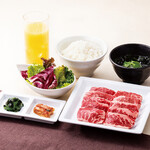 Service Lunch Yakiniku (Grilled meat) Set *Meat is American beef.