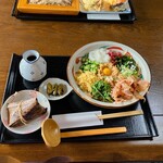 Soba Dokoro Momiji Tei - 