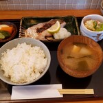 定食 美松 - 天然マダイ塩麹焼定食