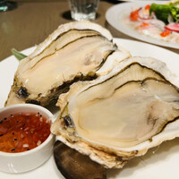 COLONIAL BEACH 横浜ハンマーヘッド - 