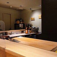 鮨 おび乃 - カウンター席だけ