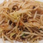 Kuruma Ya Ramen - 肉野菜炒めアップ