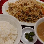 Kuruma Ya Ramen - 肉野菜炒め定食