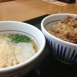 なか卯 - 牛丼とうどん430円→400円