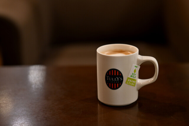 TULLY'S COFFEE Shinjuku Erutawa Ten photo 3