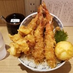 羽田市場食堂 - 海老天丼、上から。