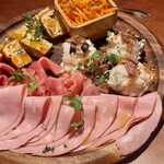 パージナ イタリアン ファイアワークス プラス カフェ ～薪焼きイタリアンとワイン～ - 