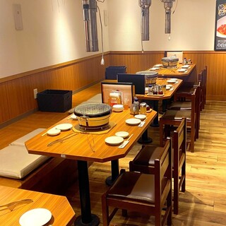 Please feel free to hold a banquet with a large number of people at our restaurant!