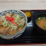 wangammakuharipa-kinguerianoborifu-doko-to - 豚丼