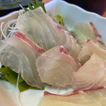 活魚料理 びんび家 - 単品で頼んだ鯛