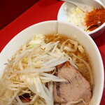 ラーメン二郎 - ラーメン半分＋白ネギ