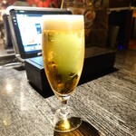 h Tsuru tontan - ランチ一口生ビール、290円