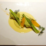 メゾン ポール・ボキューズ - スズキとフヌイユ