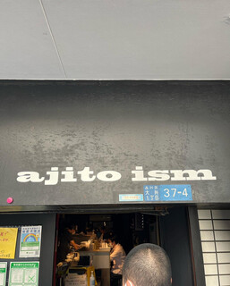 ajito ism - 