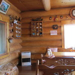 きつつきカナディアンクラブ - お洒落で落ち着いた雰囲気の店内