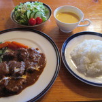 きつつきカナディアンクラブ - あか毛和牛のやわらか煮込み