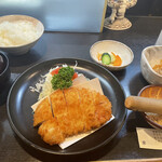 とんかつあさくら - 特上ロースカツ定食