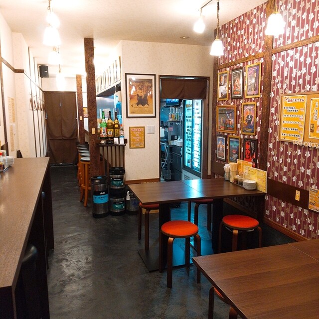 Sakaba Gilroy photo 4