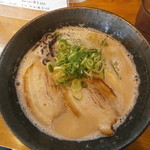 塩とんこつです