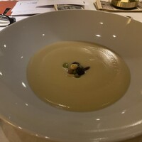 レッドフランマ - スープはサツマイモのスープ。