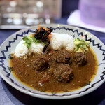 Cacacurry Re: NEAT NEAT - C:コフタ(肉団子カレー ラム・牛ミンチ)＋キャベツのマッルン