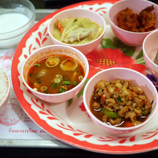 京都パクチー_0