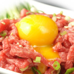 Yakiniku Toukyouzan - 馬肉ユッケ980円