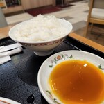 Gyouza No Oushou - ご飯です。