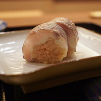 鎌倉 北じま - 花鯛棒鮨