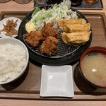 Gyouza To Kare Zangi No Mise Tenshin Sapporo - ミックス定食900円