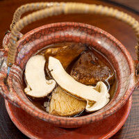 柚木元 - 2022.10 松茸の土瓶蒸し（吸い地は鱧の骨だけ）