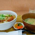 小さな食堂 ヒロ - 