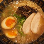 匠の豚骨ラーメン 偉大なる頑固者 - 