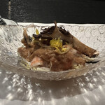 多満喜 - 先付　フグ皮　帆立　海老の胡麻酢かけ