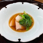 鮨 くまくら - 鰤しゃぶ（九条ネギとおろし添え）