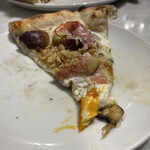 ピッツェリア・アッソ・ダ・ヤマグチ - 甘いイチジクがゴルゴンゾーラに良く合うんだね