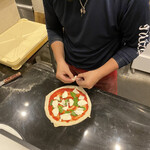 ピッツェリア・アッソ・ダ・ヤマグチ - 見惚れちゃう