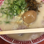 博多ラーメン とんとん - ニンニク増し増し