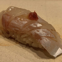 鮨なかむら - 真鯛昆布〆