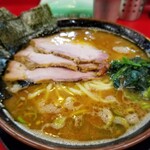 王道家直系 IEKEI TOKYO - チャーシューメン3枚(900円)+中盛(180円)